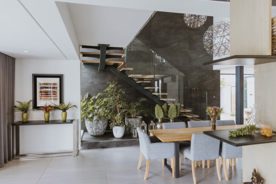 5 Bedroom Property for Sale in Pearl Valley at Val de Vie Western Cape